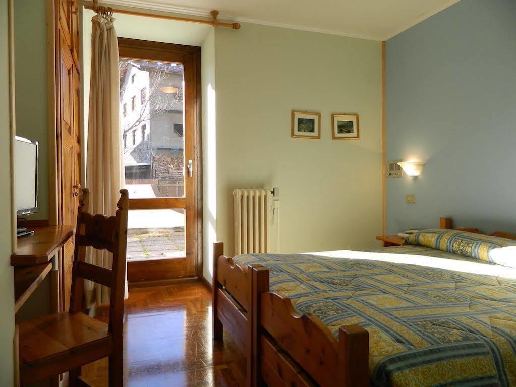 Hotel Nazionale Bormio Buitenkant foto
