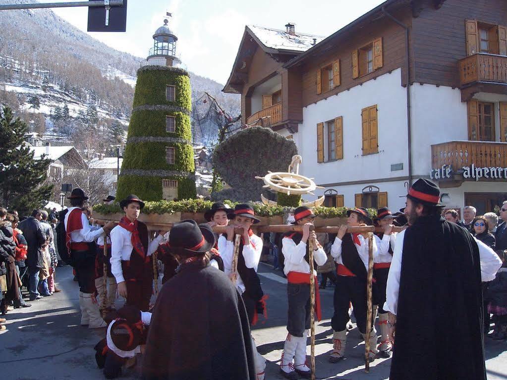 Hotel Nazionale Bormio Buitenkant foto