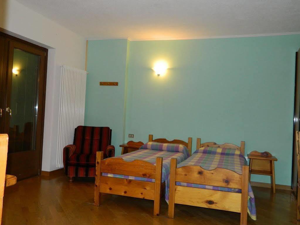 Hotel Nazionale Bormio Buitenkant foto